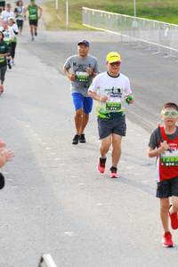 BIB: 522
                            <button type="button" onclick="openModal(3533184)" class="btn btn-primary btn-sm float-right btn-popup" data-toggle="modal" data-target=".modal-high-quality">
                        <i class="fas fa-shopping-cart"></i> Add to Cart
                    </button>
                                            <button type="button" onclick="isThisMe(3533184, true)" class="btn btn-success btn-sm float-right btn-popup btn-isme hidden" data-toggle="tooltip" data-placement="bottom" title="นี่คือรูปของคุณใช่ไหม คลิกที่นี่เพื่อเอาเข้าอัลบั้ม">
                        <i class="fas fa-plus"></i> Add to album
                    </button>
                    <button type="button" onclick="isThisMe(3533184, false)" class="btn btn-warning btn-sm float-right btn-popup btn-isnotme hidden">
                        <i class="fas fa-ban"></i> Remove from album
                    </button>